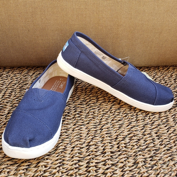 Toms Other - TOMS | Classic Navy Canvas (Big Girl)